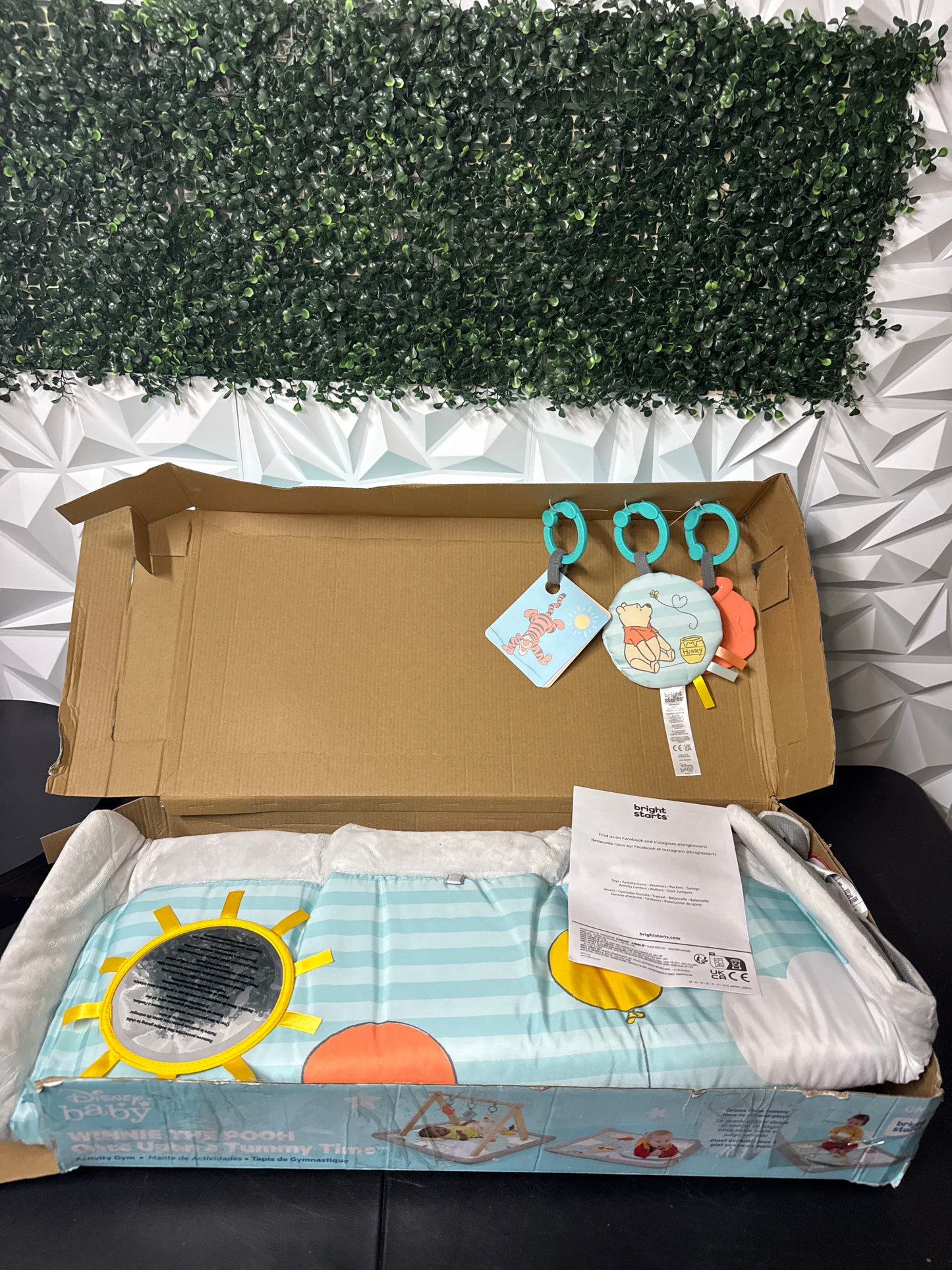 Bright Starts Winnie The Pooh Once Upon a Tummy Time Baby Playmat: Animal Icon Theme