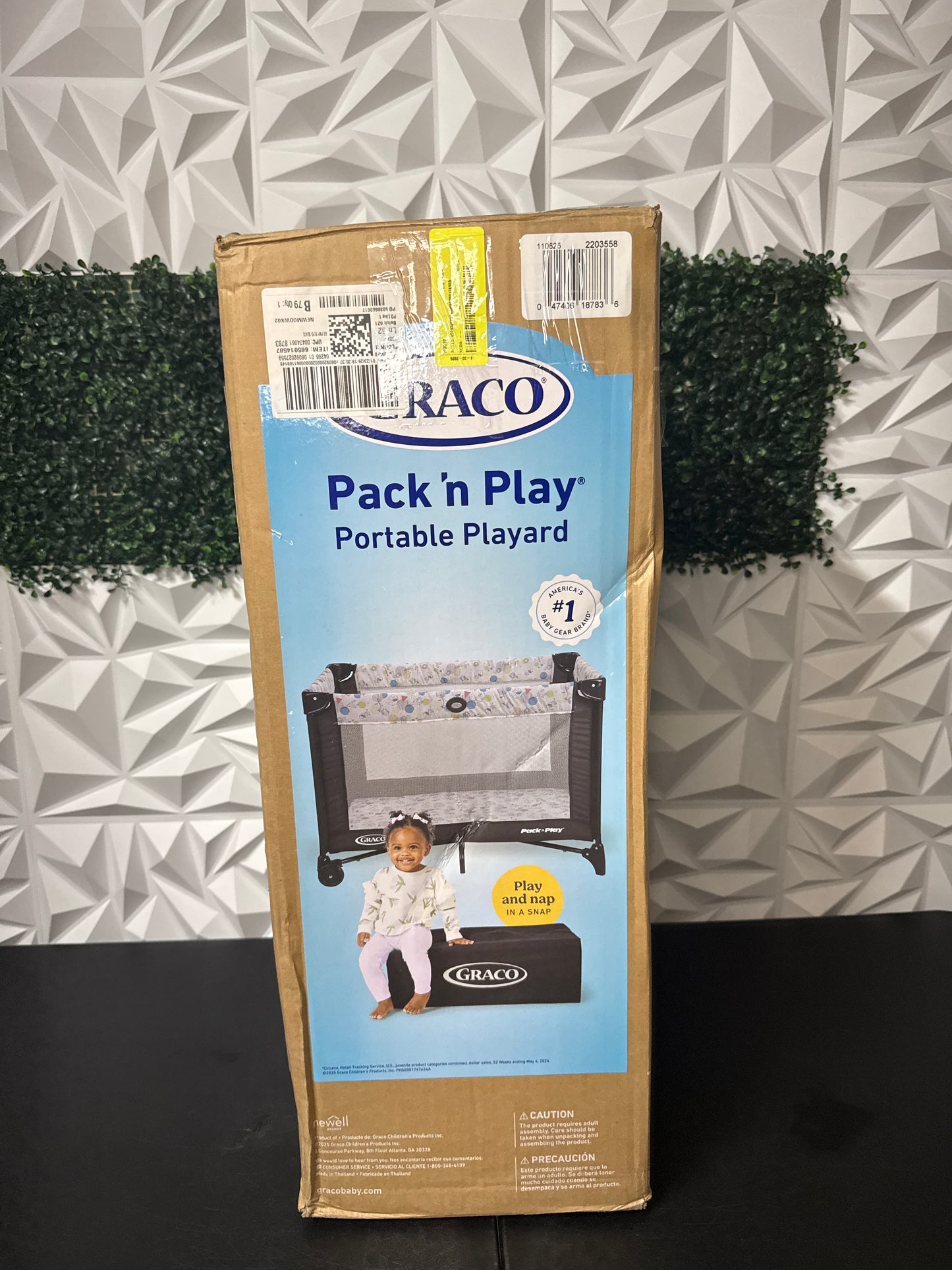 Graco Pack 'n Play Portable Playard - Carnival