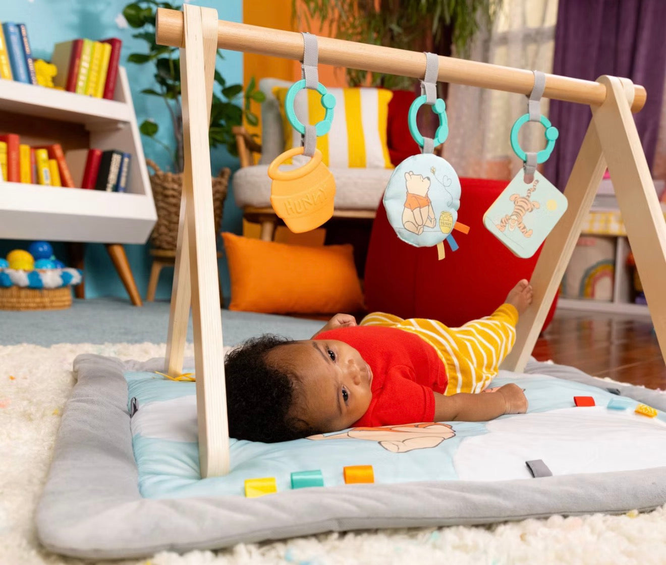 Bright Starts Winnie The Pooh Once Upon a Tummy Time Baby Playmat: Animal Icon Theme