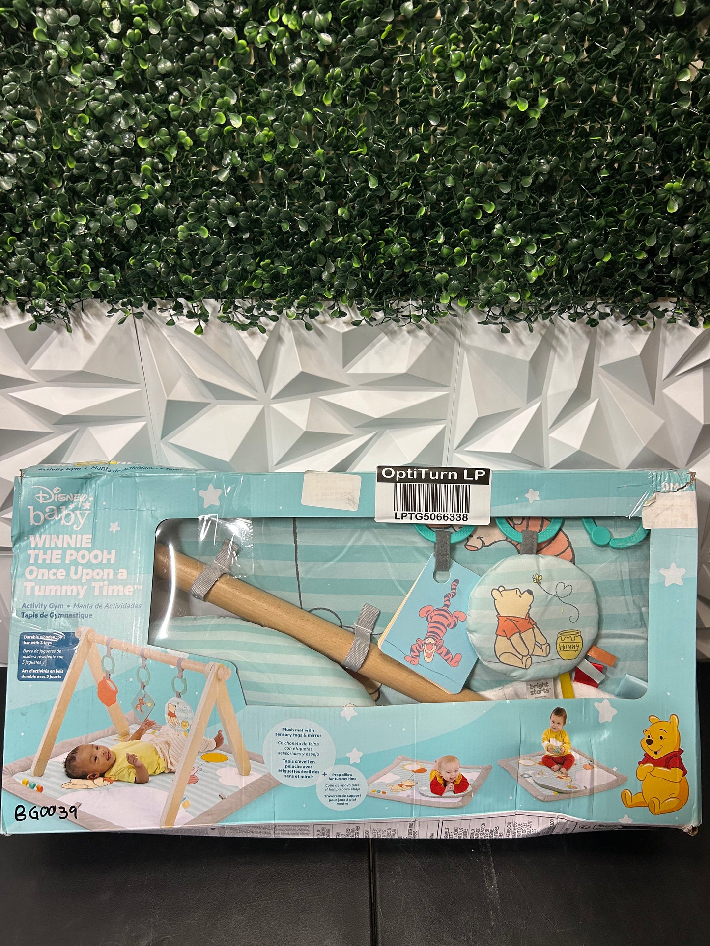 Bright Starts Winnie The Pooh Once Upon a Tummy Time Baby Playmat: Animal Icon Theme